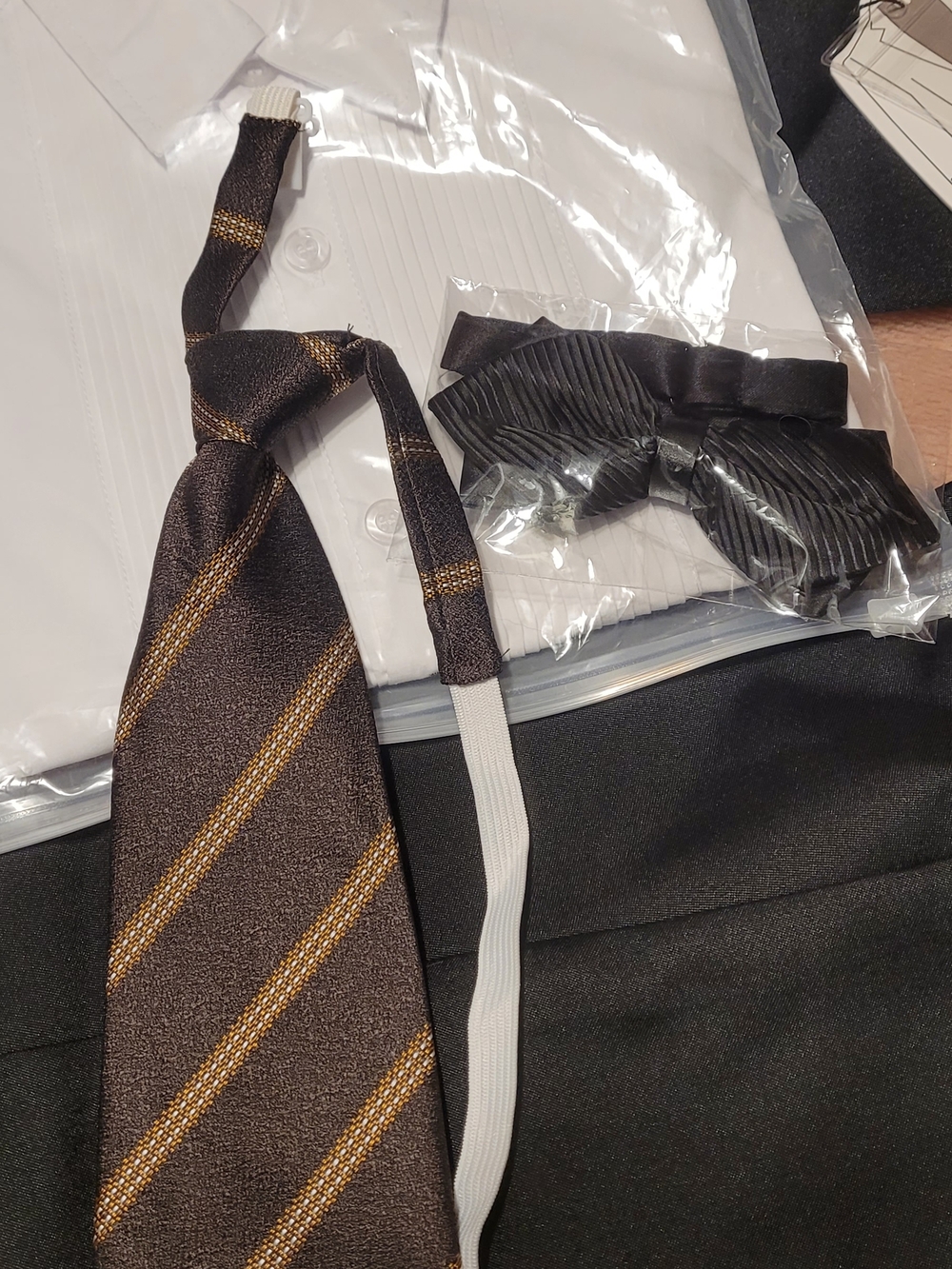 Boys' 6 Piece Suit - Picture 9 of 9